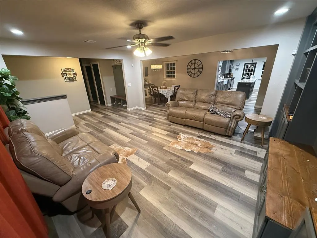 Photo 13 — 13603 E Lakeview Road, Glencoe, OK 74032