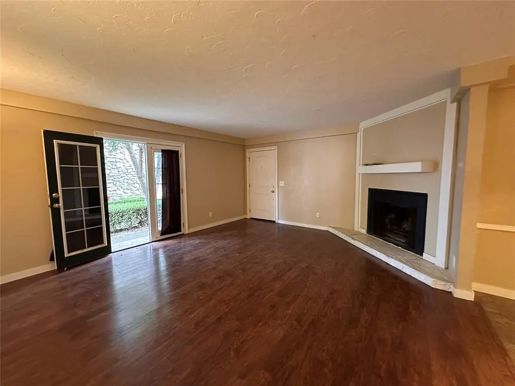 Front exterior — 6028 NW Expressway Street A, Oklahoma City, OK 73132