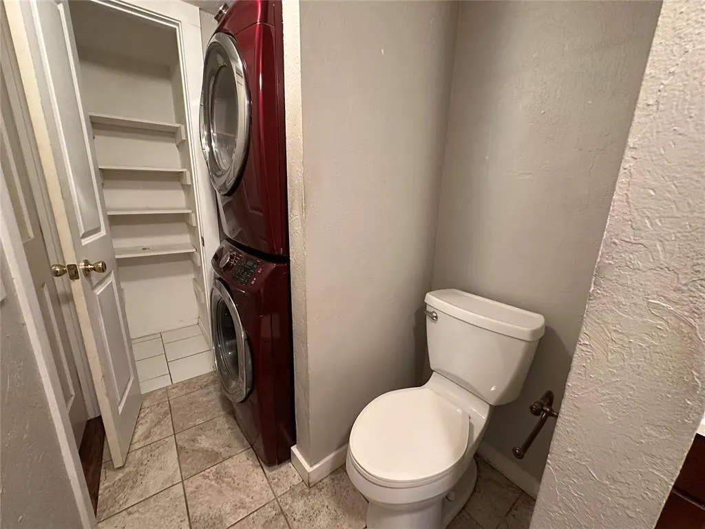 Photo 9 — 6028 NW Expressway Street A, Oklahoma City, OK 73132
