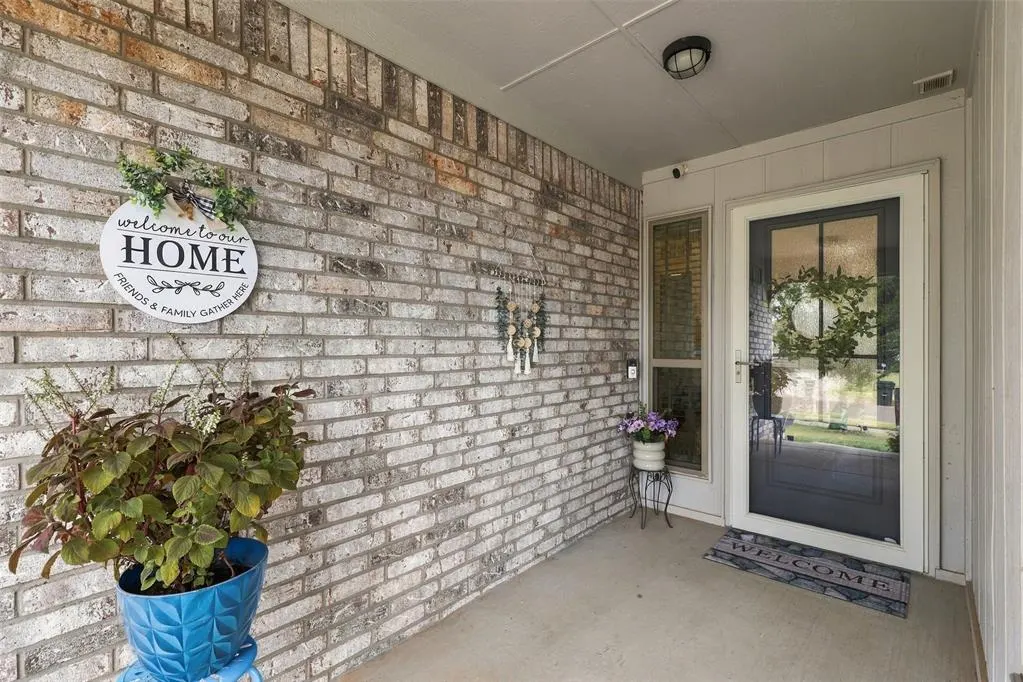 Photo 4 — 1012 Mount Irving Way, Norman, OK 73071