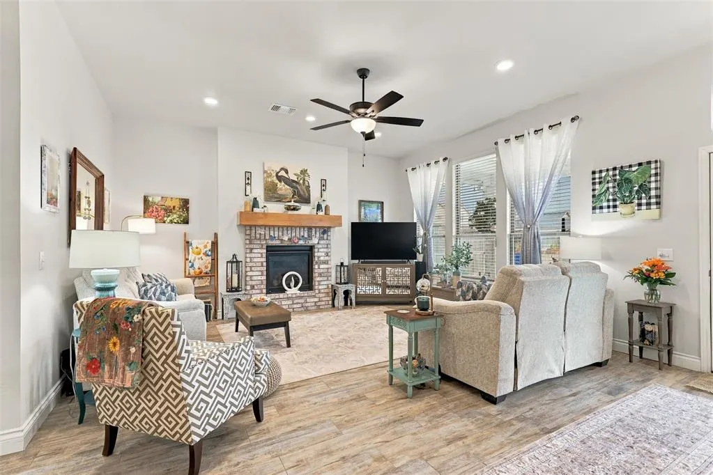 Photo 6 — 1012 Mount Irving Way, Norman, OK 73071
