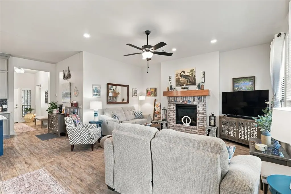 Photo 7 — 1012 Mount Irving Way, Norman, OK 73071