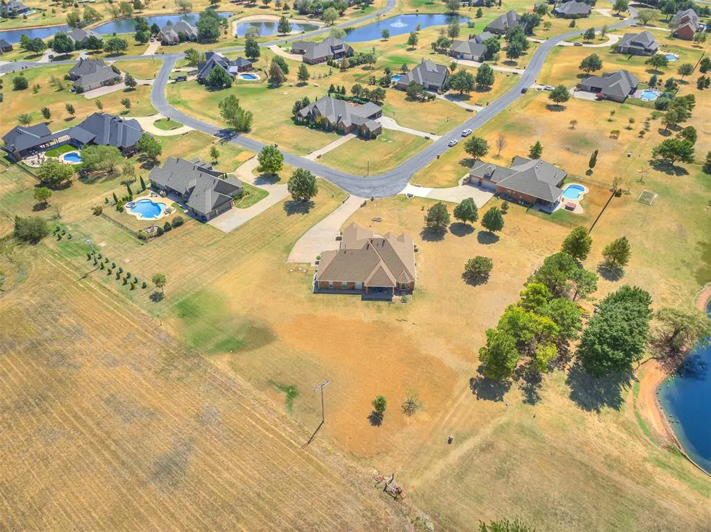 Photo 39 — 6255 Cedar Farm Road, Edmond, OK 73025
