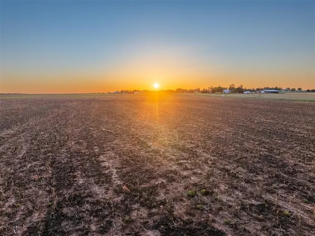 Photo 7 — 02 East County Road 159 - Racetrack Road, Altus, OK 73521