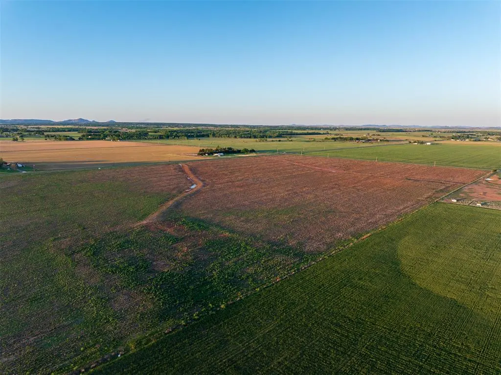 Photo 11 — 02 East County Road 159 - Racetrack Road, Altus, OK 73521