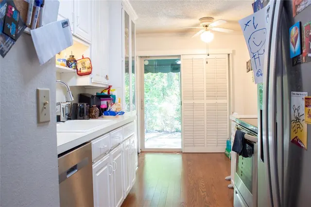 Photo 6 — 837 Cardinal Creek Boulevard, Norman, OK 73072