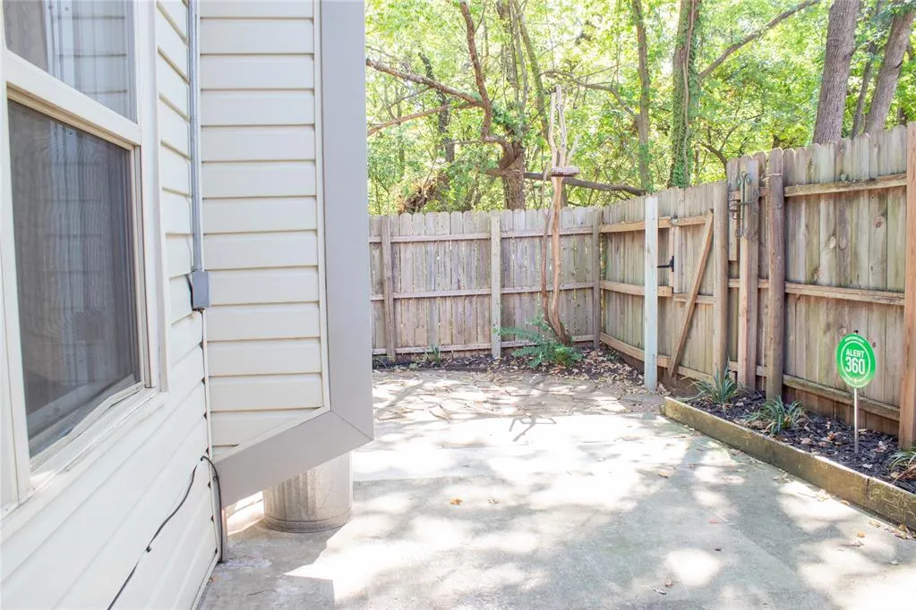 Photo 17 — 837 Cardinal Creek Boulevard, Norman, OK 73072