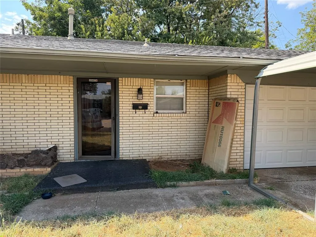 Photo 2 — 7109 S Shartel Avenue, Oklahoma City, OK 73139