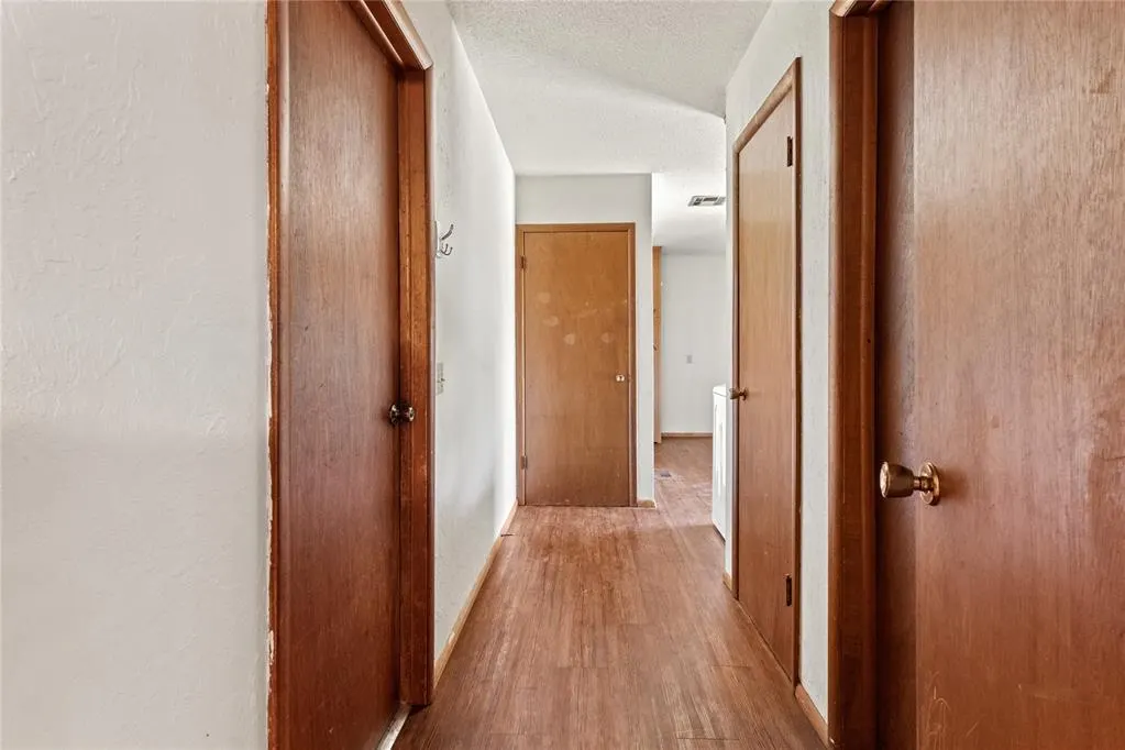 Photo 16 — 809 E Arlington Avenue, Weatherford, OK 73096