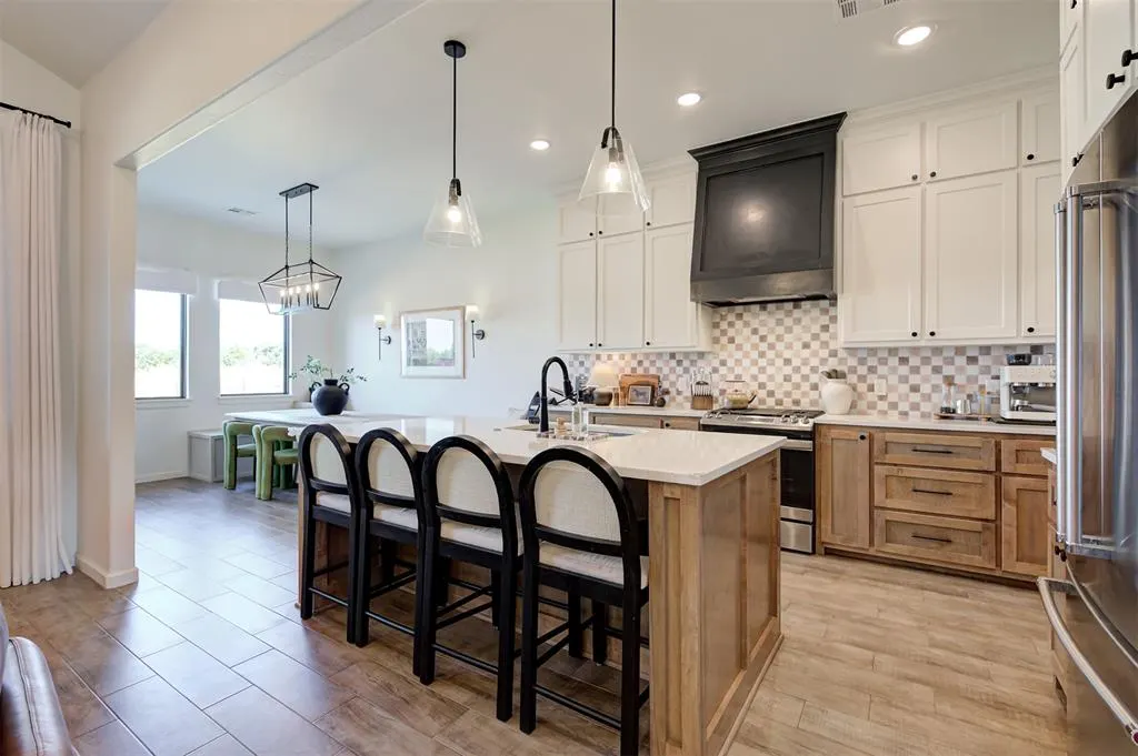 Photo 9 — 8003 Goldfinch Drive, Guthrie, OK 73044