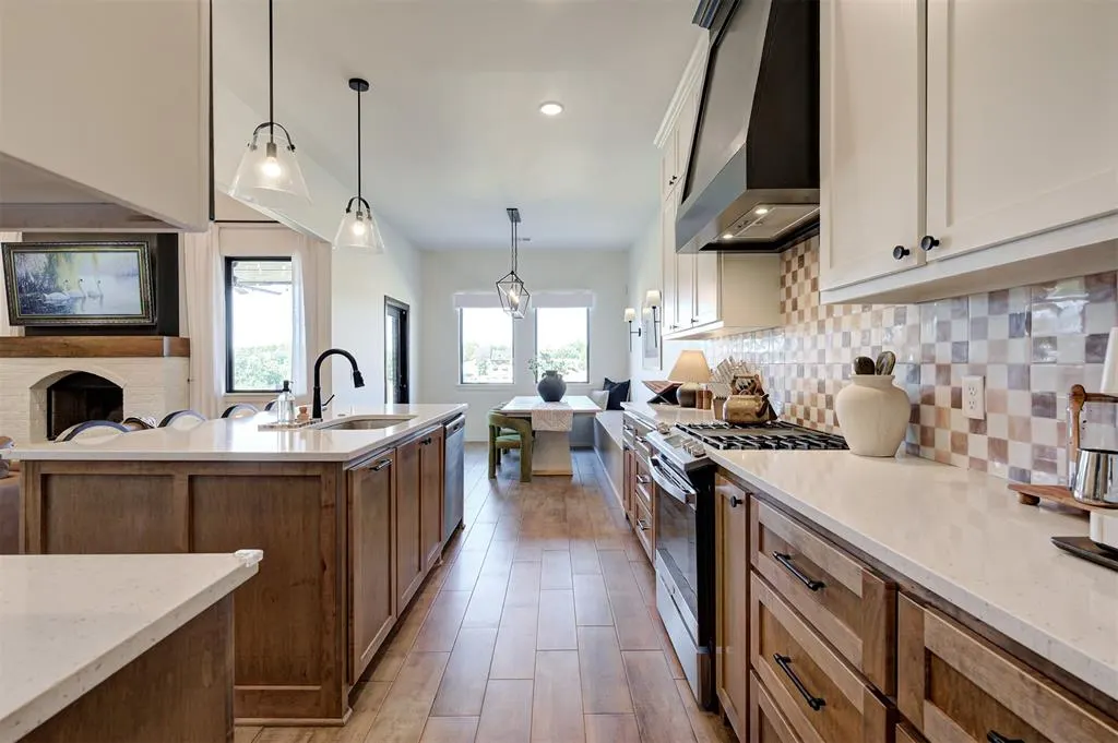Photo 12 — 8003 Goldfinch Drive, Guthrie, OK 73044