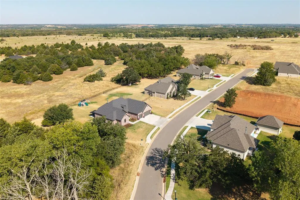 Photo 49 — 8003 Goldfinch Drive, Guthrie, OK 73044
