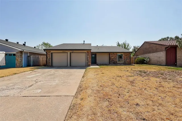 Photo 2 — 10012 S Fairview Drive, Oklahoma City, OK 73159
