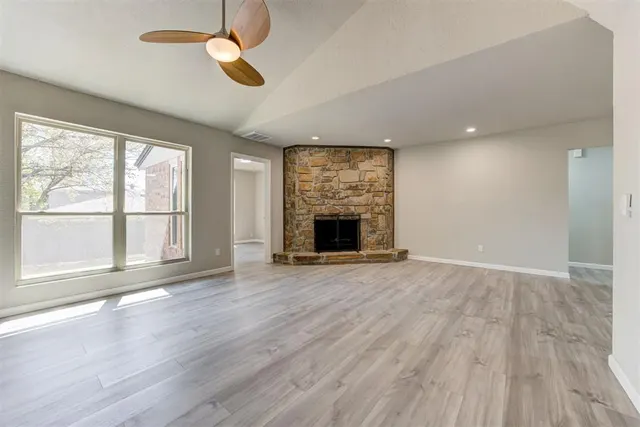 Photo 8 — 10012 S Fairview Drive, Oklahoma City, OK 73159