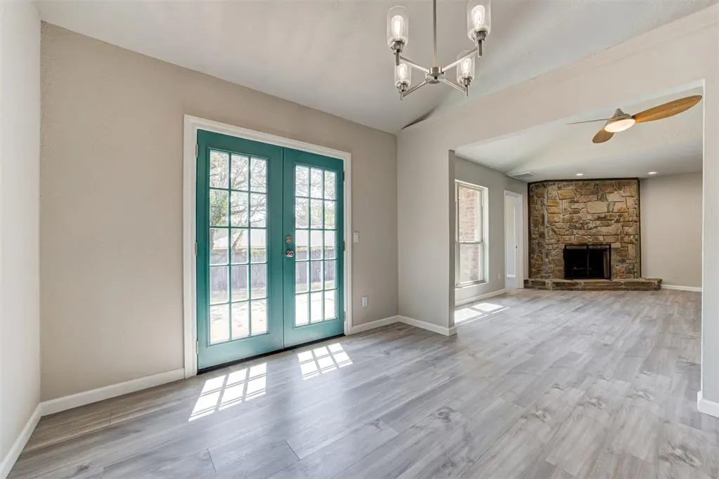 Photo 14 — 10012 S Fairview Drive, Oklahoma City, OK 73159