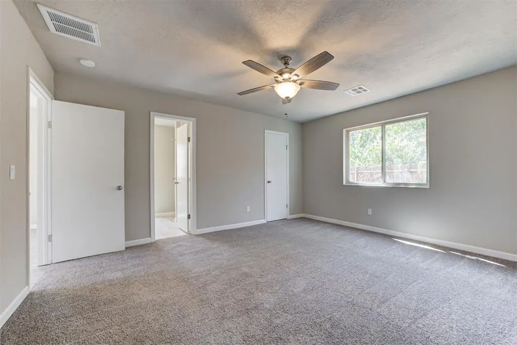 Photo 25 — 10012 S Fairview Drive, Oklahoma City, OK 73159