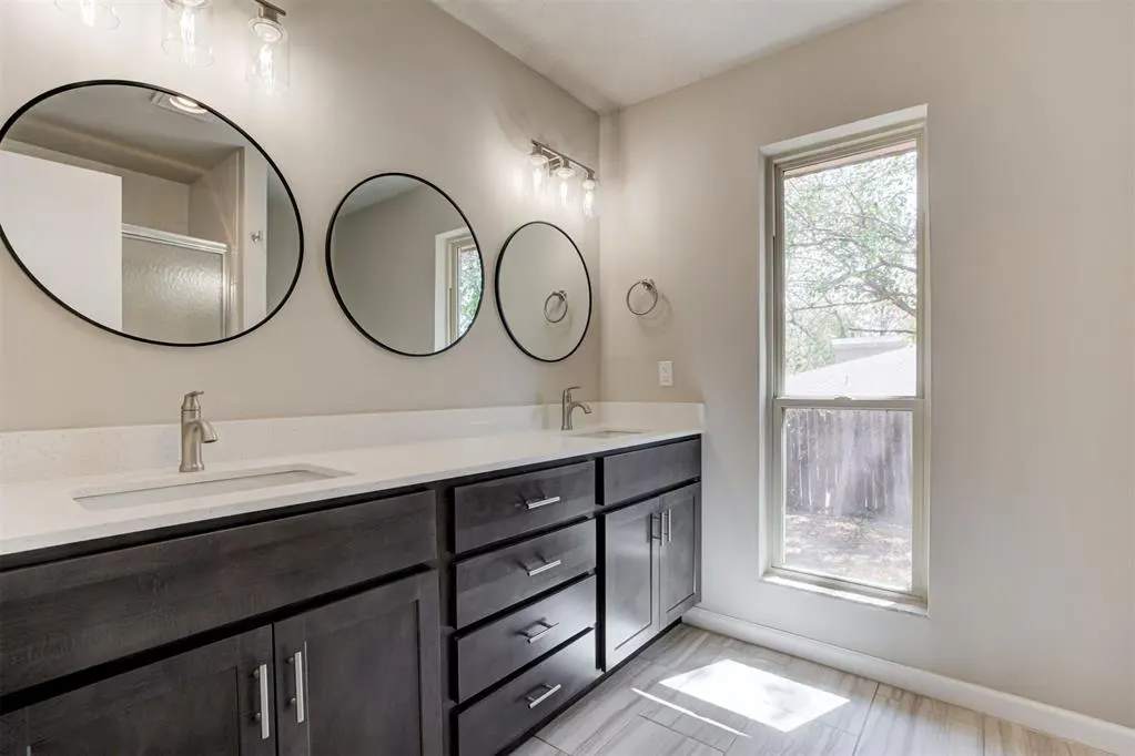 Photo 30 — 10012 S Fairview Drive, Oklahoma City, OK 73159