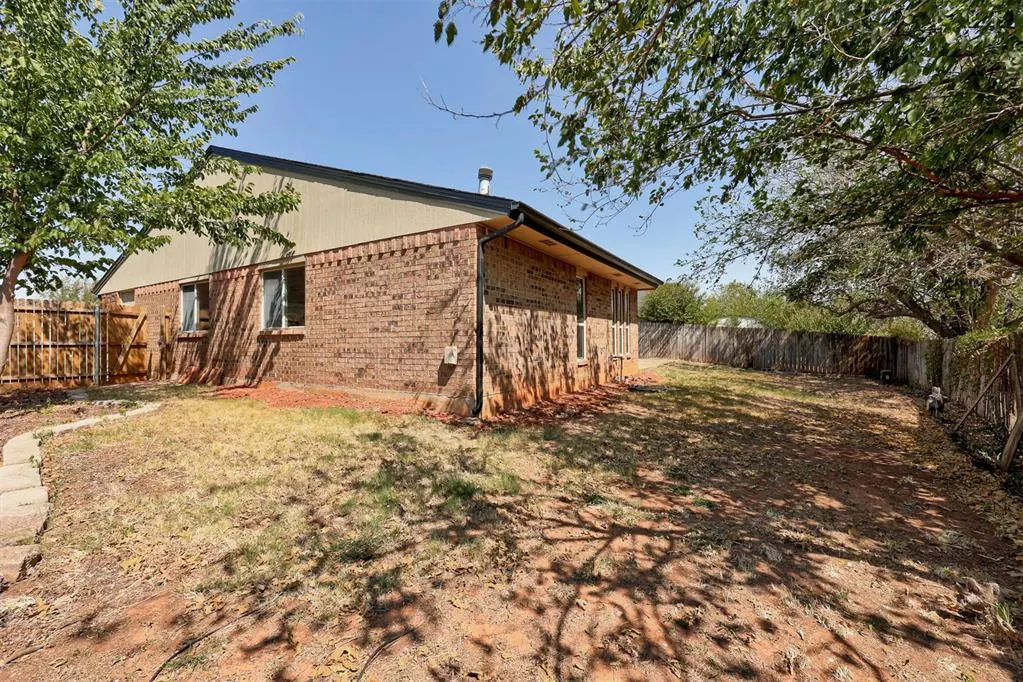 Photo 47 — 10012 S Fairview Drive, Oklahoma City, OK 73159
