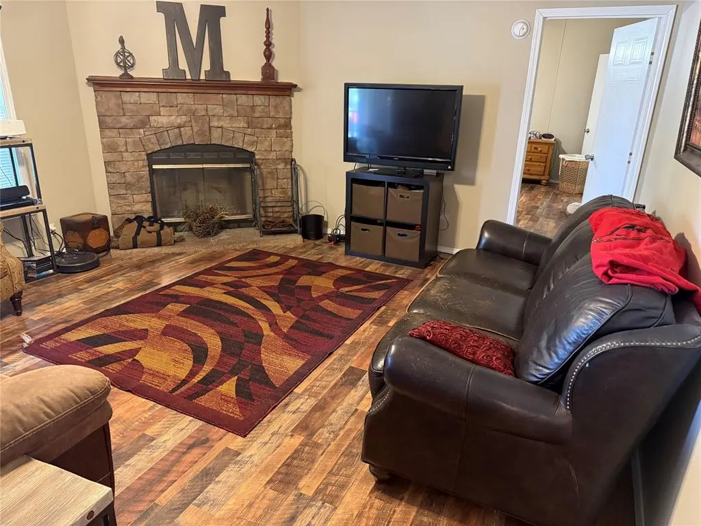 Photo 5 — 102 Castle Rock Lane, Shawnee, OK 74804
