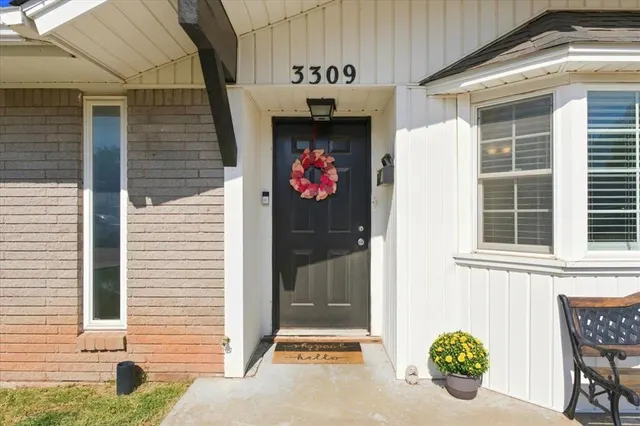 Photo 6 — 3309 Rolling Lane, Oklahoma City, OK 73110