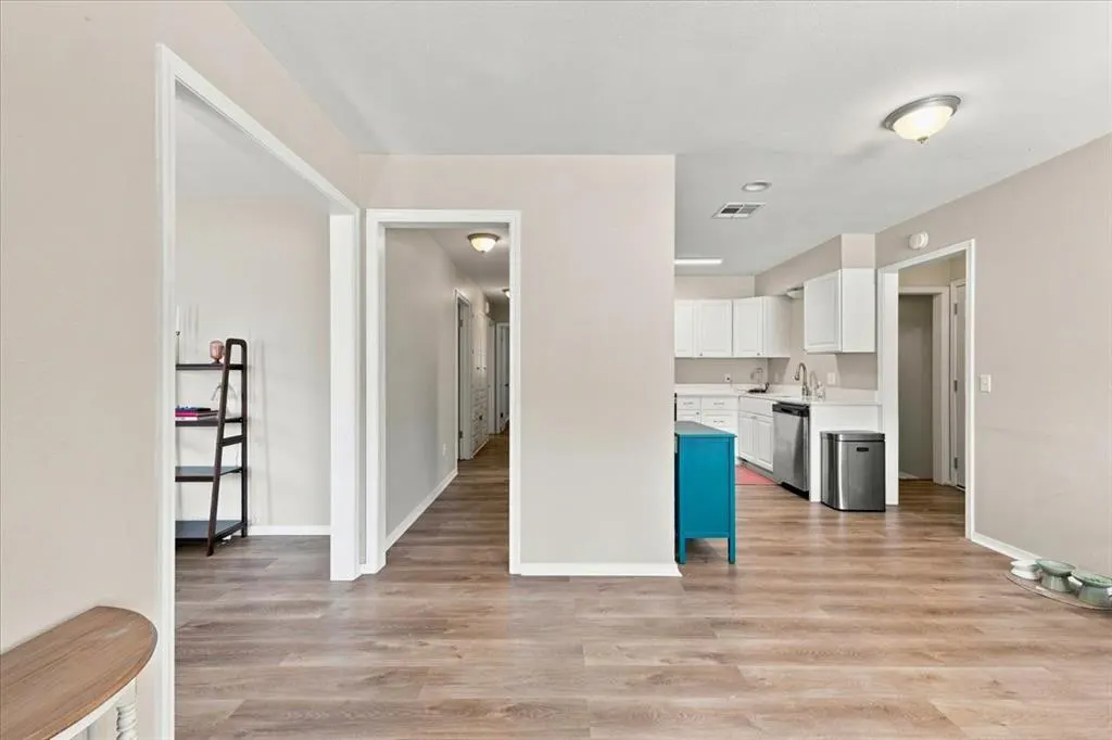 Photo 7 — 3309 Rolling Lane, Oklahoma City, OK 73110