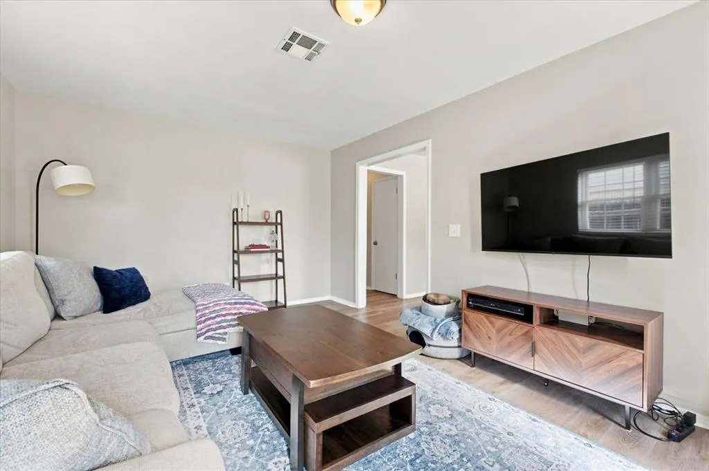 Photo 12 — 3309 Rolling Lane, Oklahoma City, OK 73110