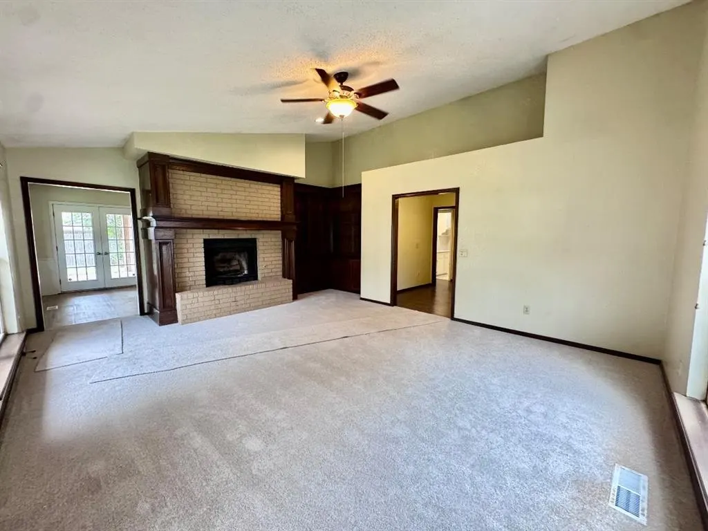 Photo 6 — 1037 NW 166th Street, Edmond, OK 73012