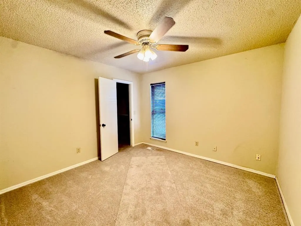 Photo 15 — 1037 NW 166th Street, Edmond, OK 73012