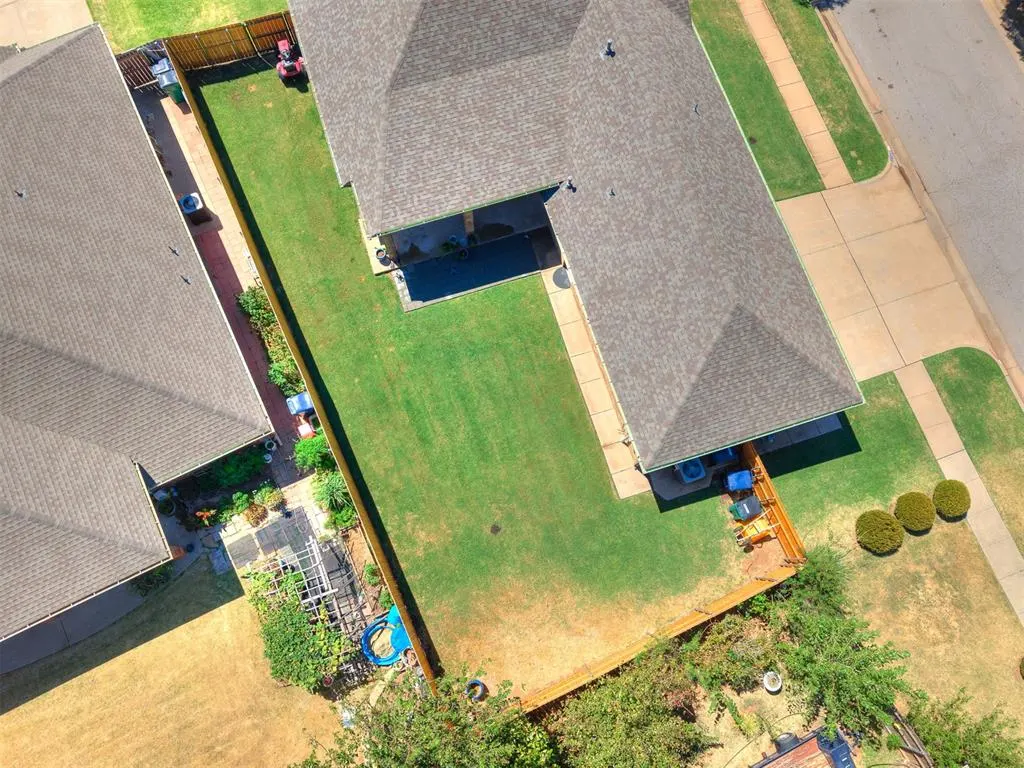 Photo 14 — 8629 NW 111th Street, Oklahoma City, OK 73162