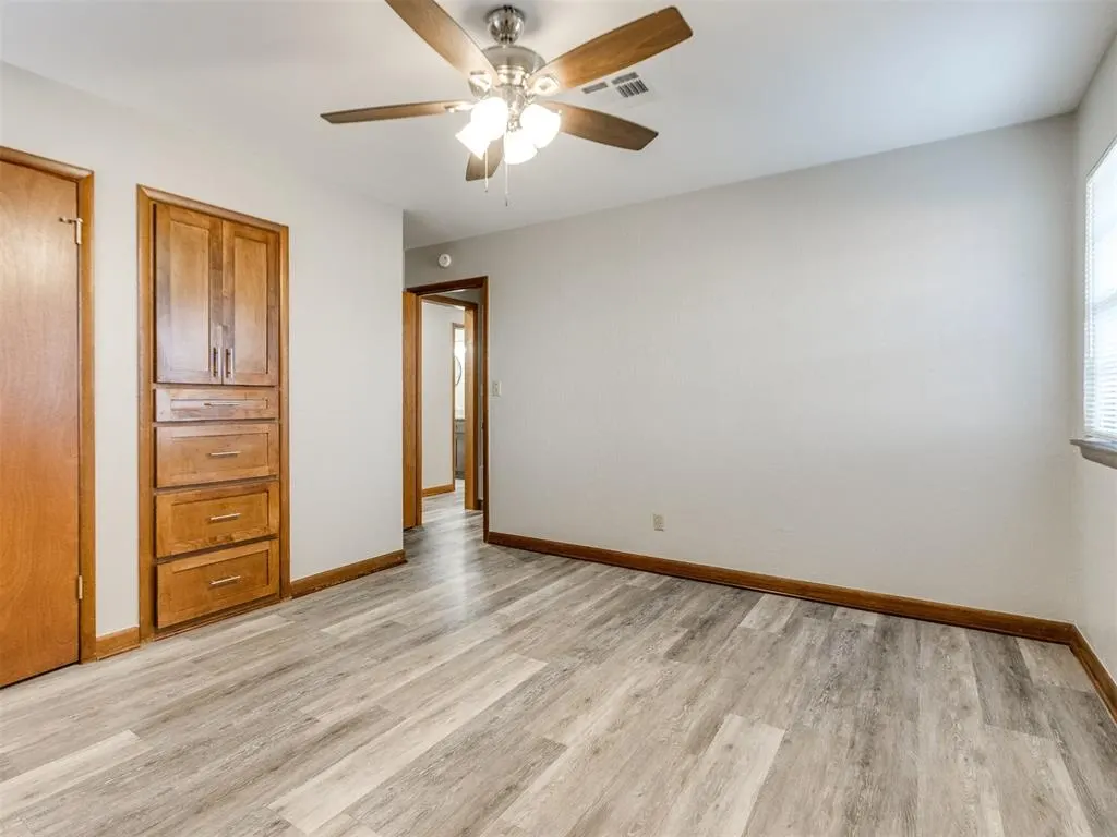 Photo 14 — 421 Foreman Avenue, Norman, OK 73069