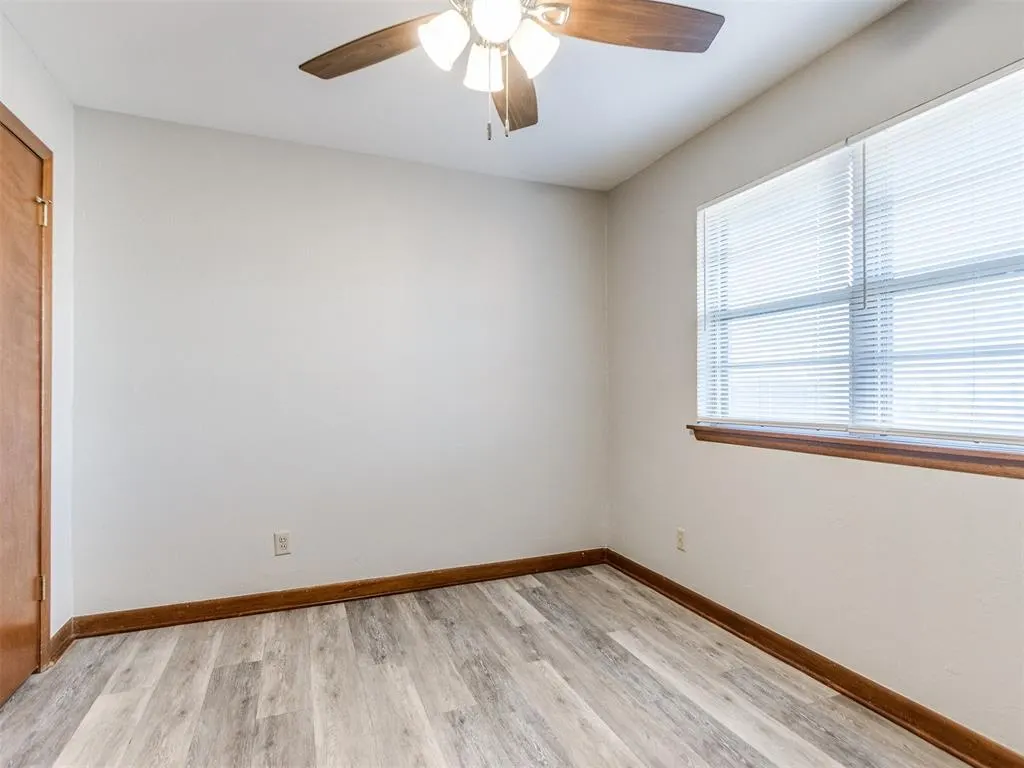 Photo 19 — 421 Foreman Avenue, Norman, OK 73069