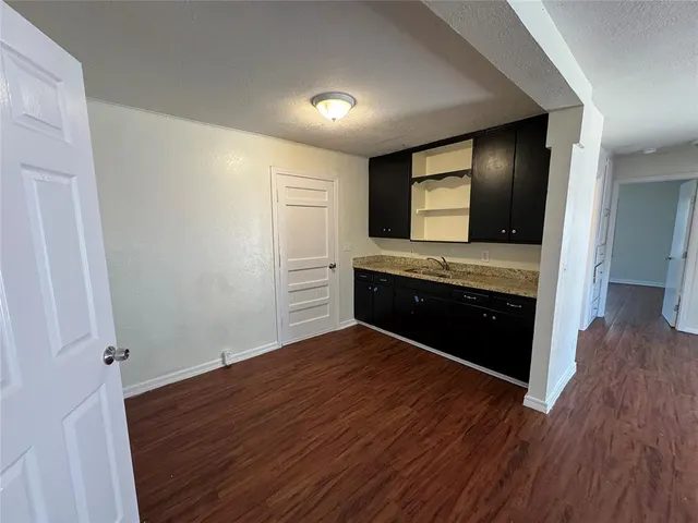 Photo 2 — 1307 Sheffield Road, Oklahoma City, OK 73120