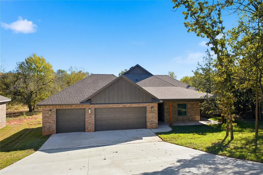 Photo 44 — 12444 Oak Alley, Guthrie, OK 73044