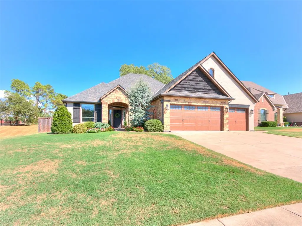 Front exterior — 2612 Cheval Pointe Drive, Edmond, OK 73034