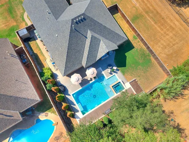 Photo 8 — 2612 Cheval Pointe Drive, Edmond, OK 73034