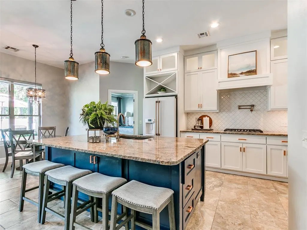 Photo 21 — 2612 Cheval Pointe Drive, Edmond, OK 73034