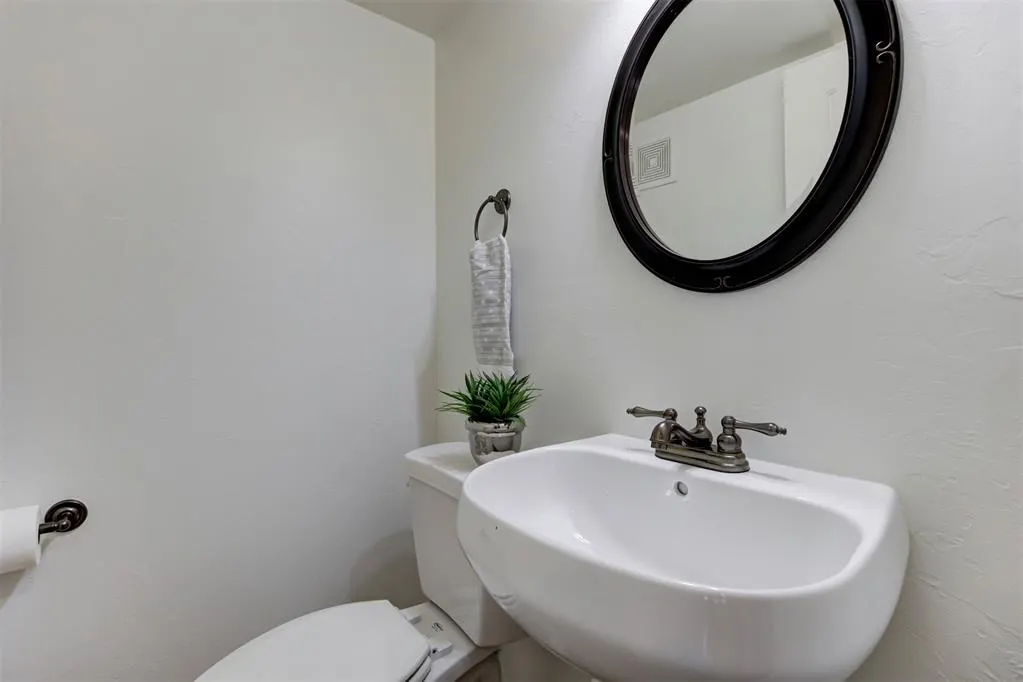 Photo 21 — 3200 Brookhollow Road, Oklahoma City, OK 73120