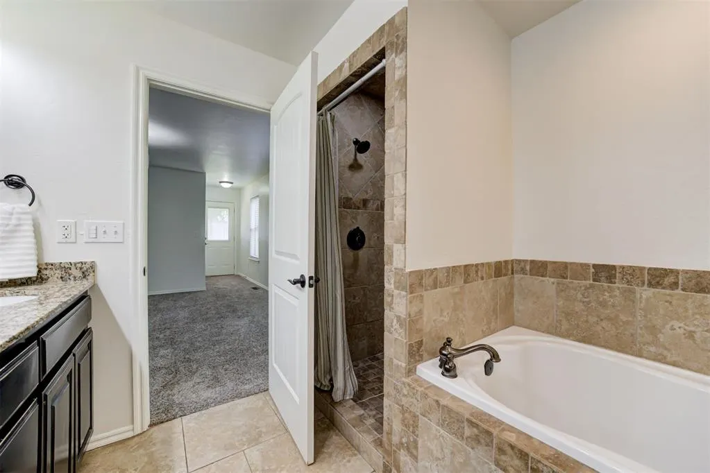 Photo 26 — 3200 Brookhollow Road, Oklahoma City, OK 73120
