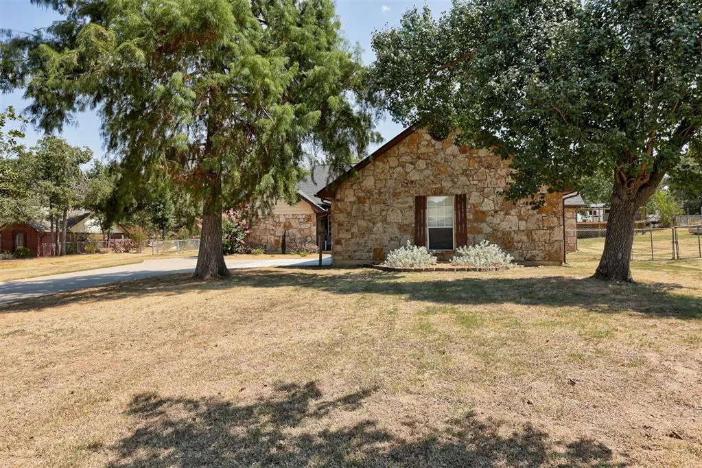 Photo 3 — 4000 S Cinder Circle, Choctaw, OK 73020