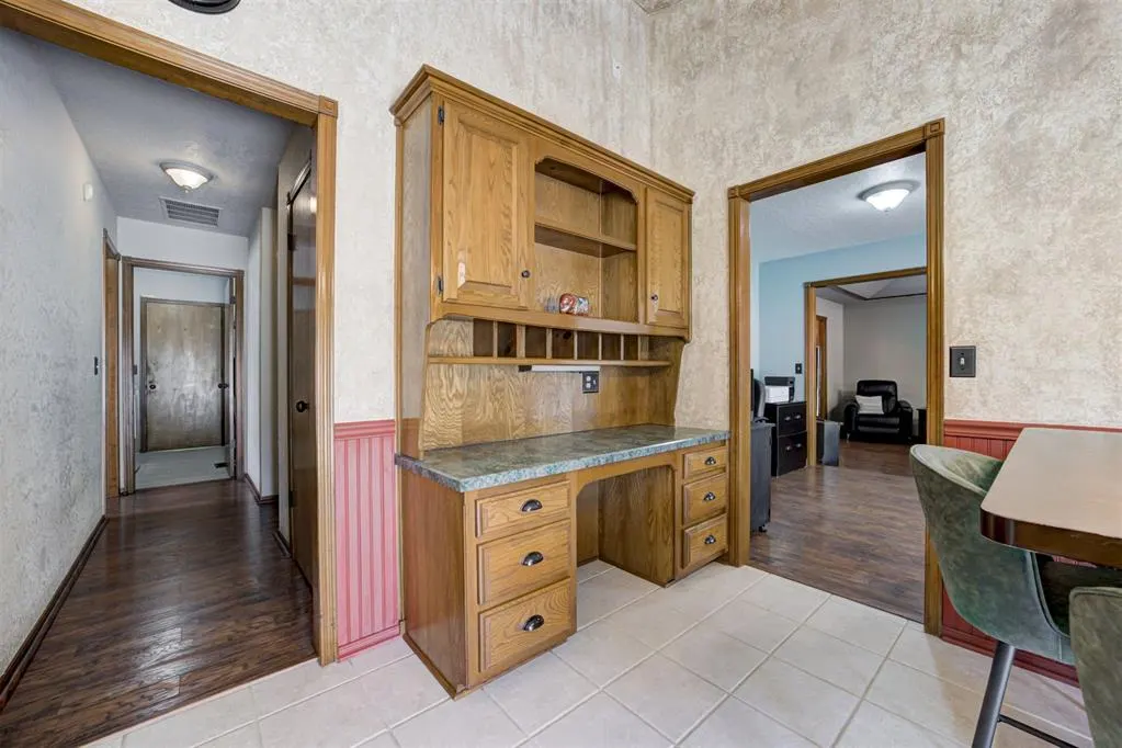 Photo 18 — 4000 S Cinder Circle, Choctaw, OK 73020