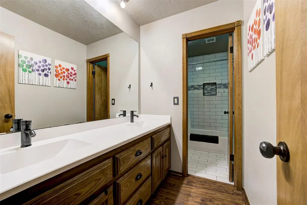 Photo 37 — 4000 S Cinder Circle, Choctaw, OK 73020