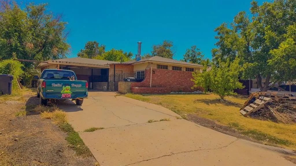 Front exterior — 2954 SW 54th Street, Oklahoma City, OK 73119