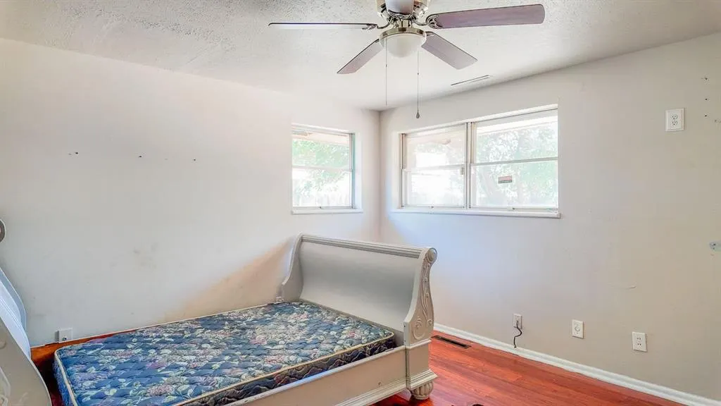 Photo 14 — 2954 SW 54th Street, Oklahoma City, OK 73119