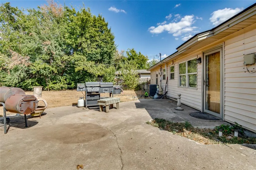 Photo 13 — 2721 SW 64th Street, Oklahoma City, OK 73159
