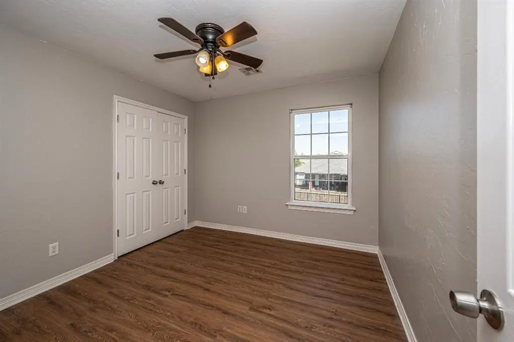 Photo 24 — 11613 SW 11th Street, Yukon, OK 73099