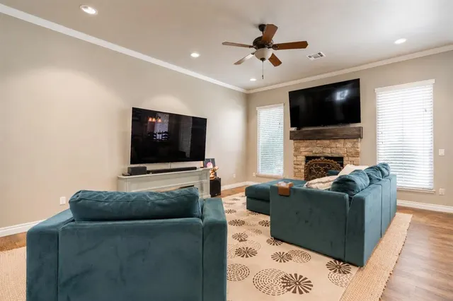 Photo 8 — 2113 Sycamore Creek Avenue, Yukon, OK 73099