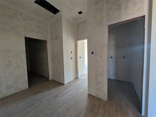 Photo 5 — 5012 Fieldstone Drive, Oklahoma City, OK 73179