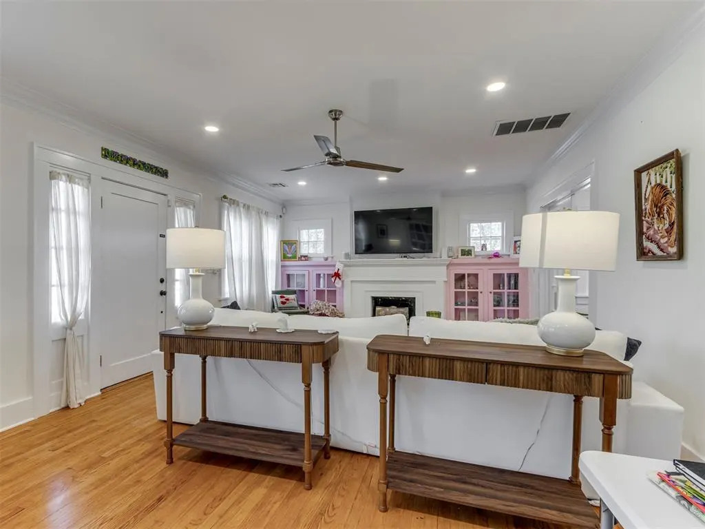 Photo 9 — 1025 NW 34th Street, Oklahoma City, OK 73118