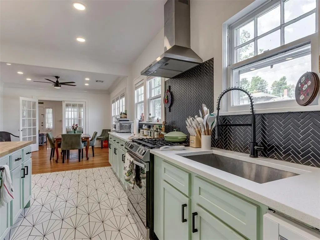 Photo 17 — 1025 NW 34th Street, Oklahoma City, OK 73118