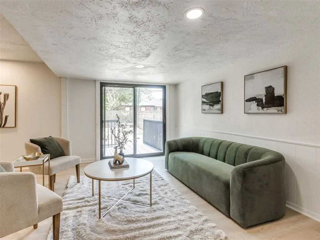 Photo 9 — 1412 Casady Lane, Oklahoma City, OK 73120